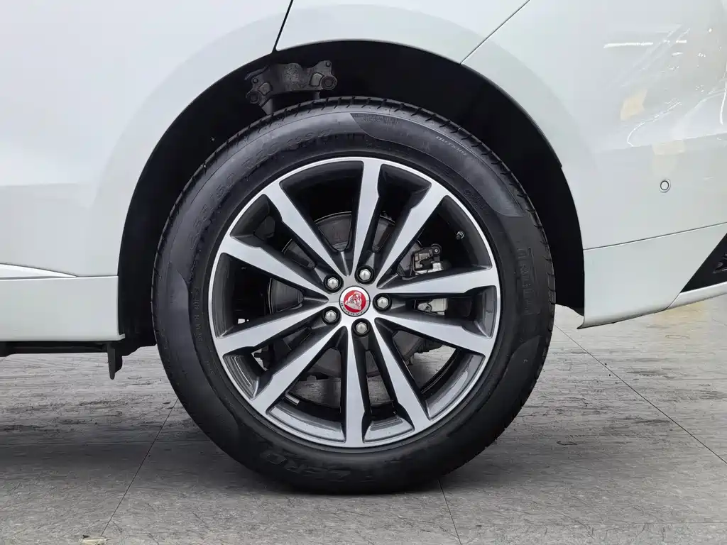 Jaguar F-Pace 2021 250PS R-Dynamic S