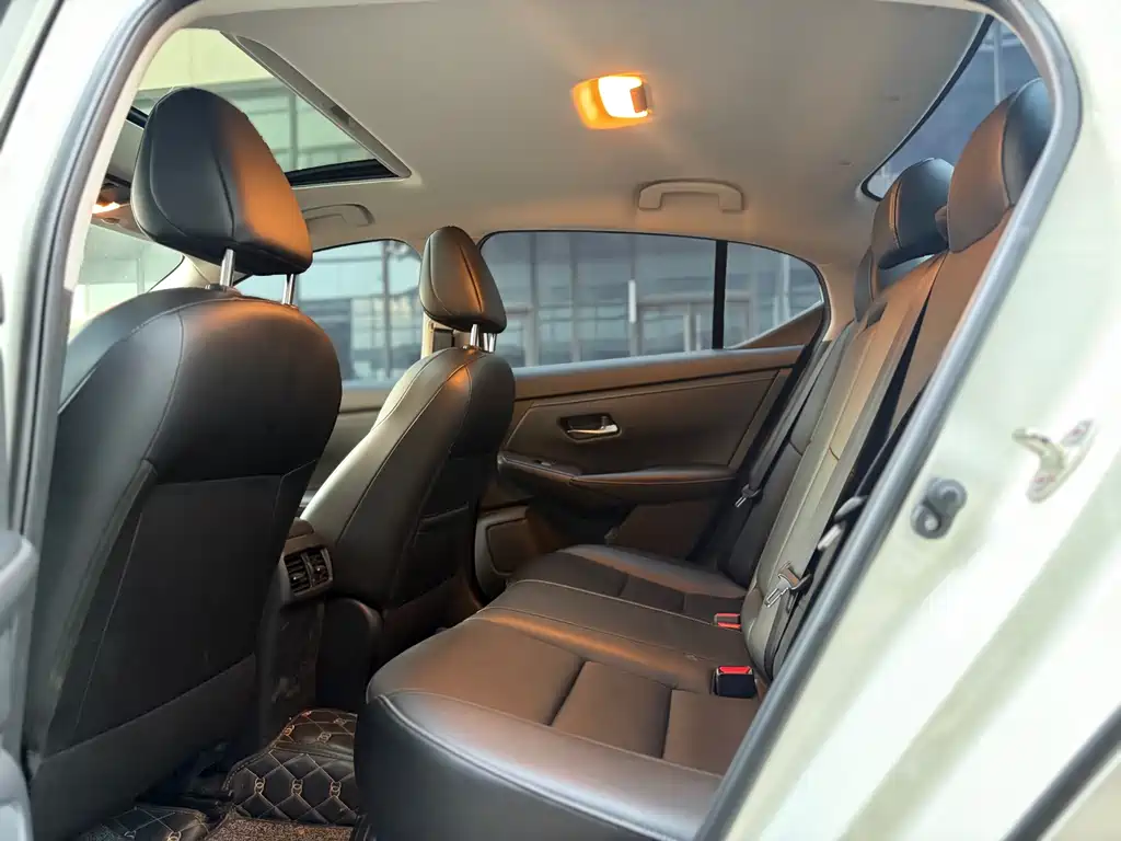 Nissan Sylphy — миниатюра 11