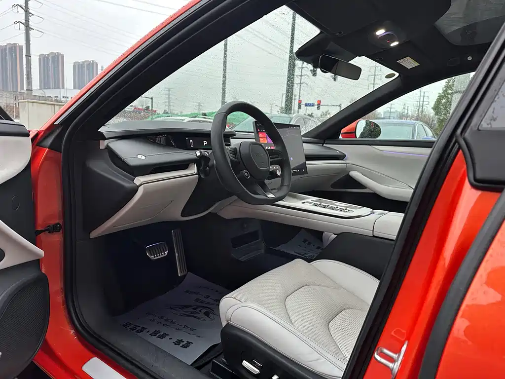 XIAOMI CAR XIAOMI SU7