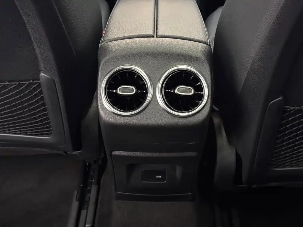 Mercedes-Benz A-Class — миниатюра 20