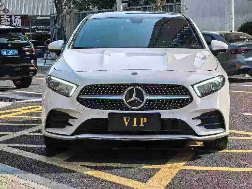 MERCEDES-BENZ A CLASS