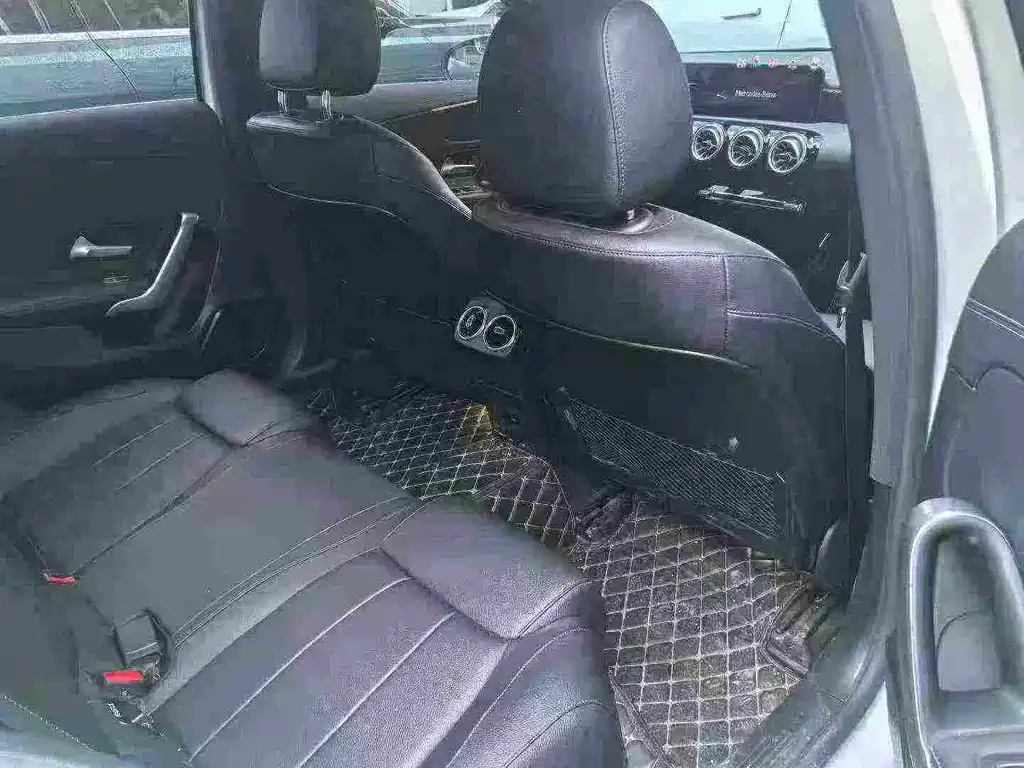 MERCEDES-BENZ A CLASS