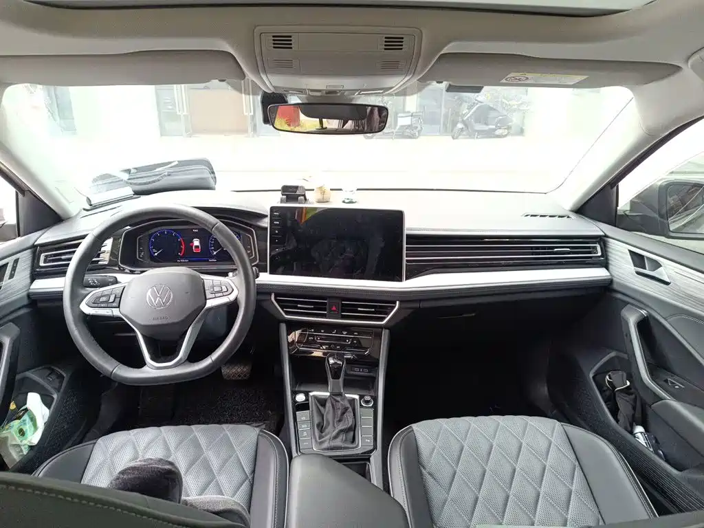 Volkswagen Sagitar — миниатюра 14