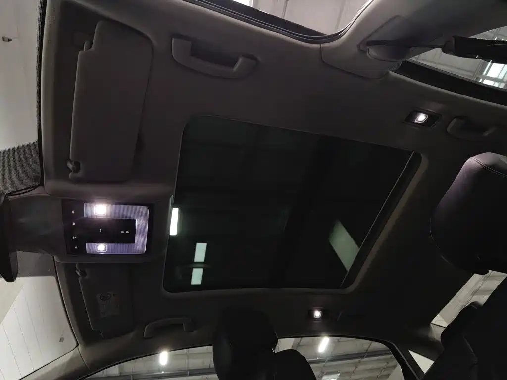 Volkswagen Passat — миниатюра 14