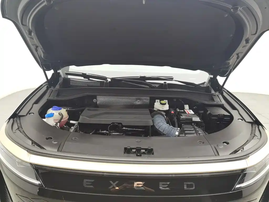 Exeed Yaoguang — миниатюра 6