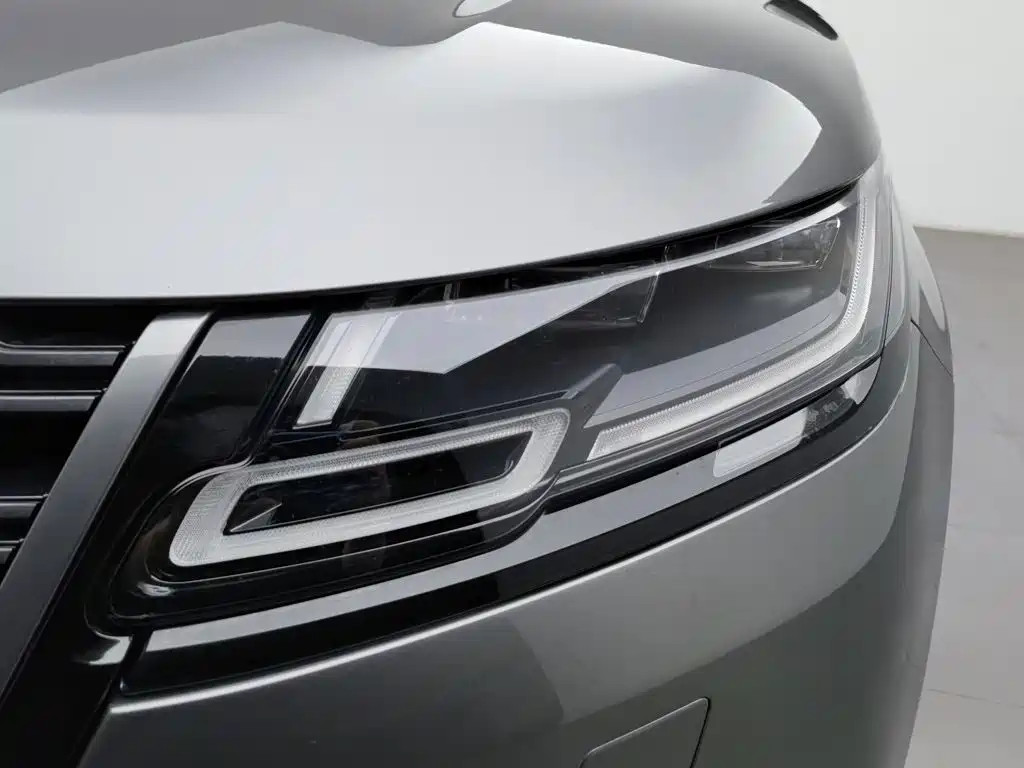 Land Rover Velar — миниатюра 7