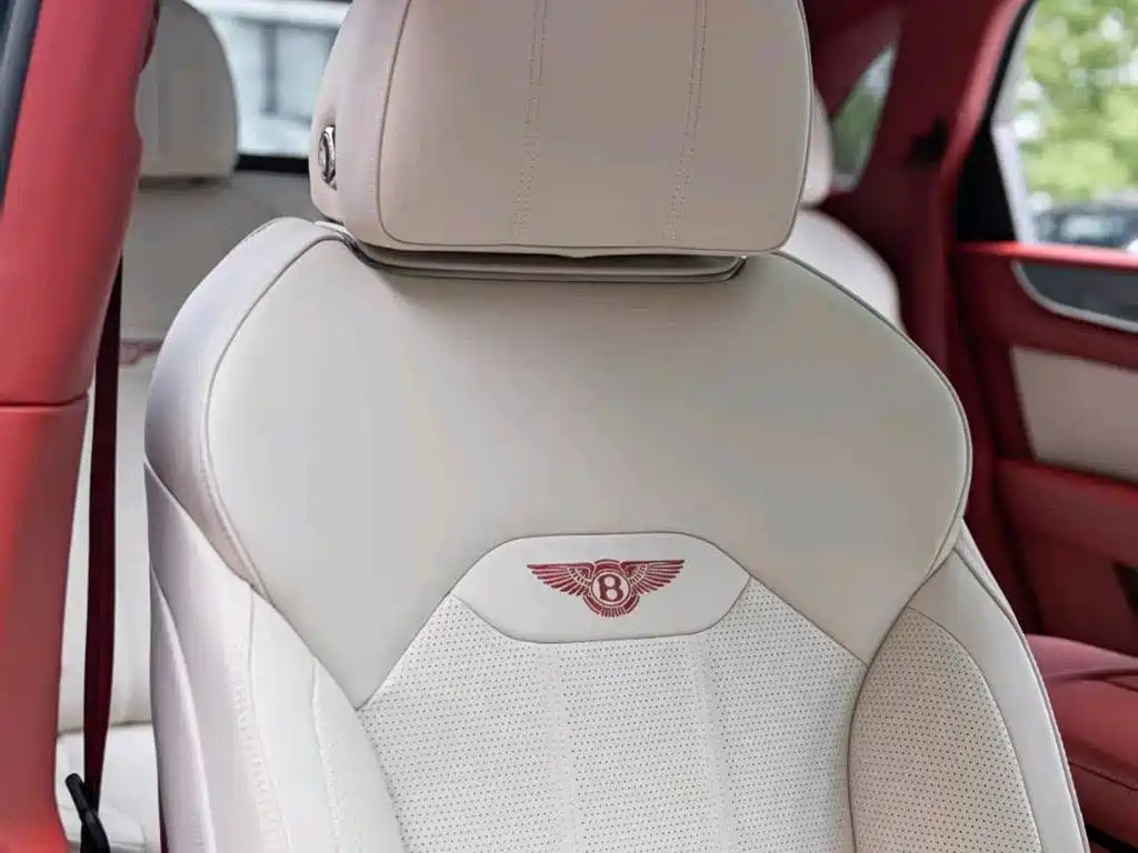 Bentley Bentayga 2024 4.0T V8