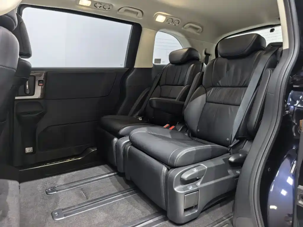 Honda Odyssey — миниатюра 9