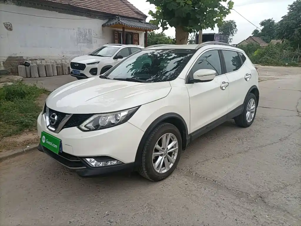 Nissan Qashqai 2016 2.0L CVT Elite