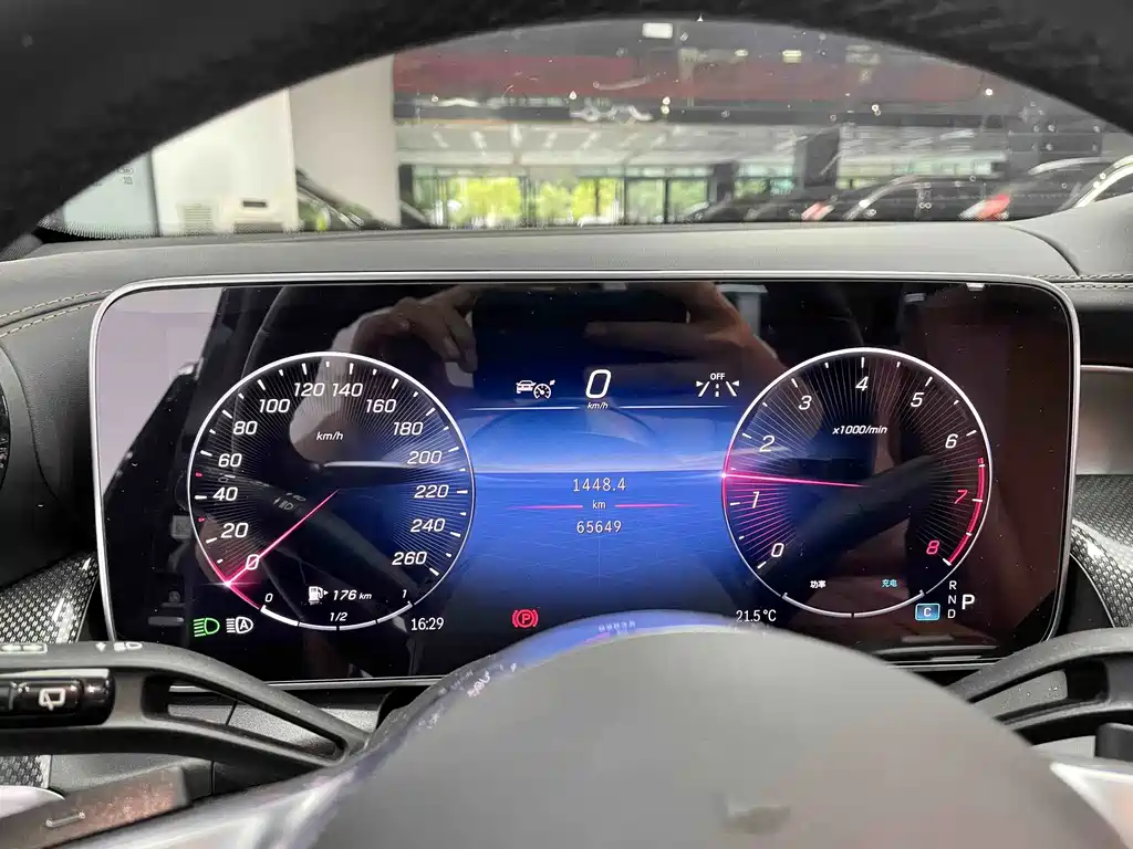 Mercedes-Benz GLC — миниатюра 9