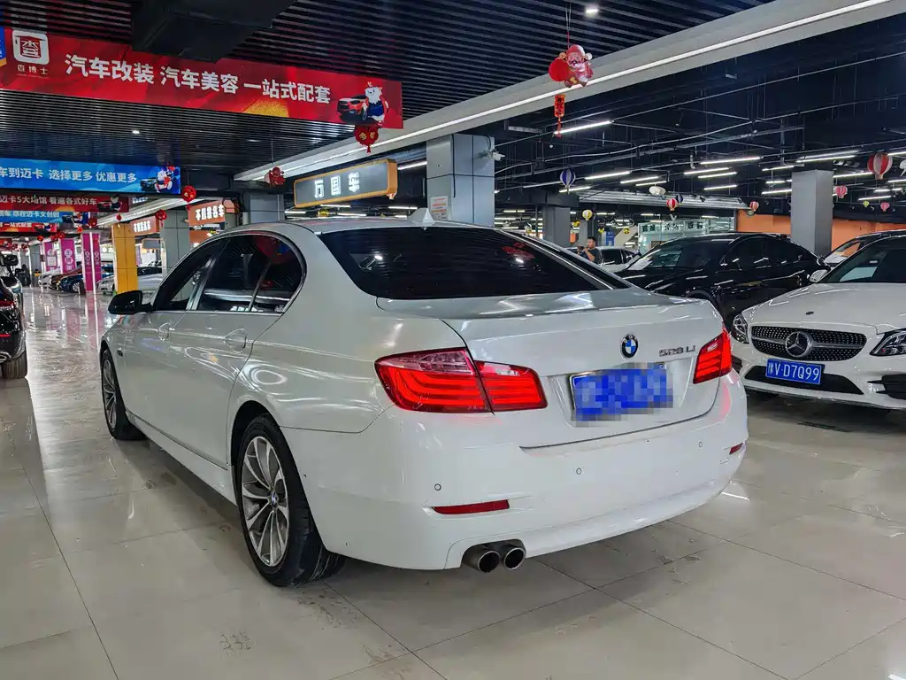 BMW 5 Series 5 2014 528Li Lead