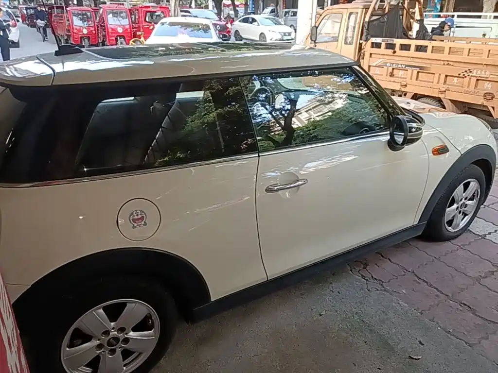 MINI Mini — миниатюра 7