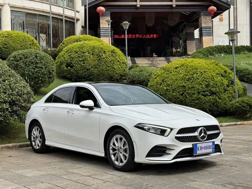 Mercedes-Benz A-Class A 2022 A 200 L Sport Fashion