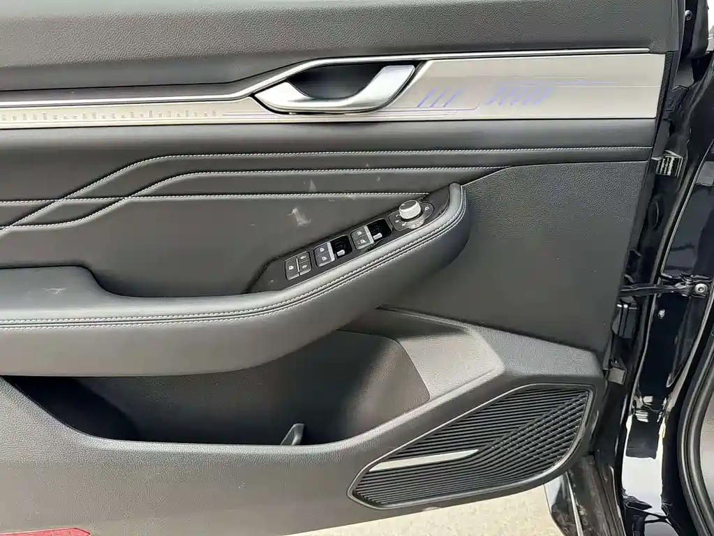 Geely Xingrui — миниатюра 5