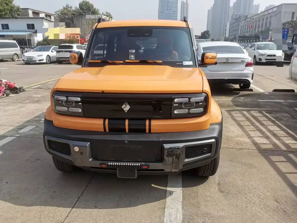 Baojun Yueye — миниатюра 2