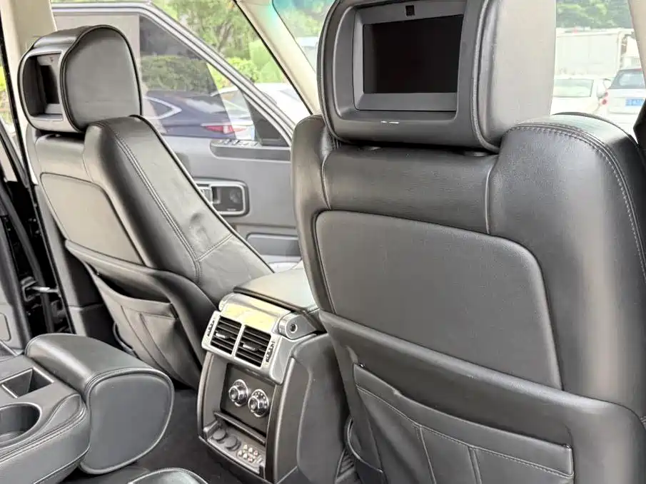 Land Rover Range Rover — миниатюра 27