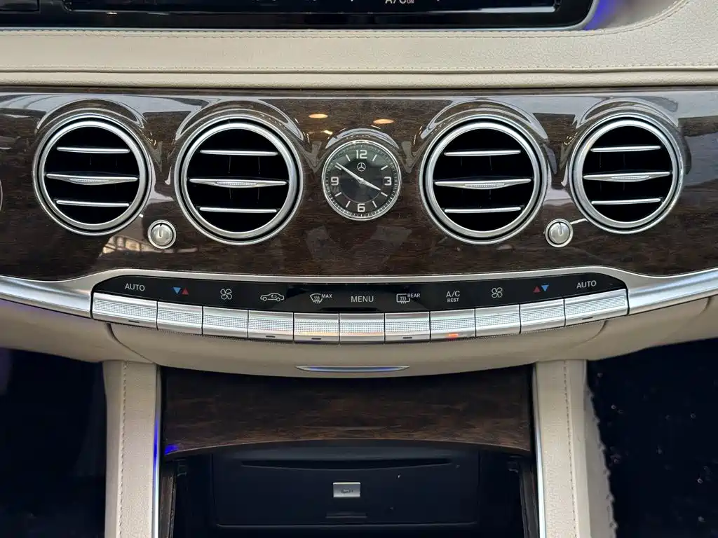 Mercedes-Benz S-Class — миниатюра 18