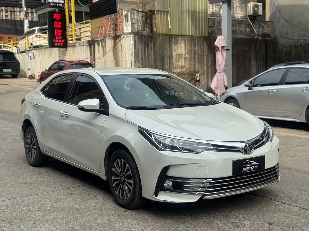 Toyota Corolla — миниатюра 3