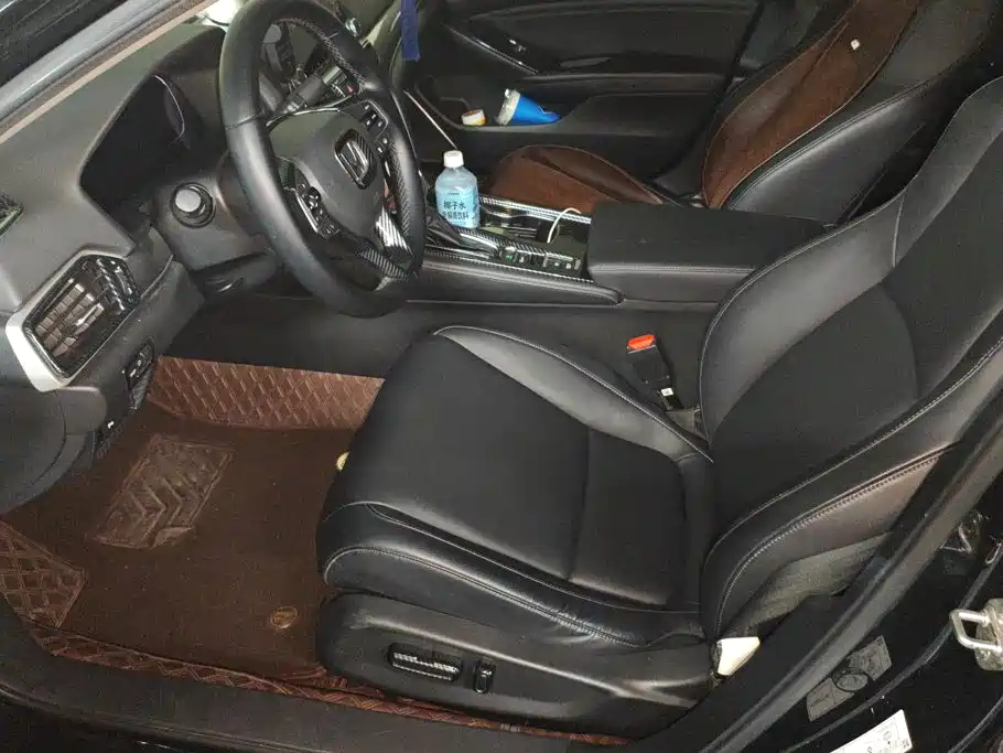 Honda Accord — миниатюра 9