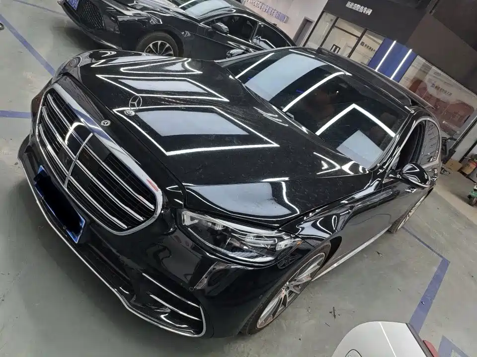 Mercedes-Benz S-Class 2021