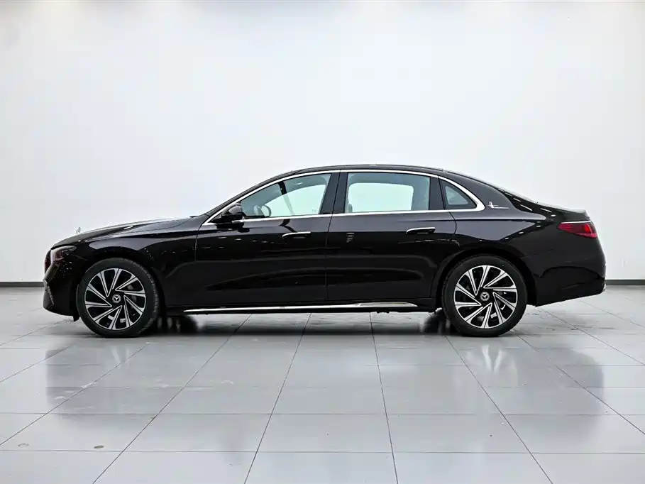 Mercedes-Benz E-Class E 2024 E 300 L Luxury