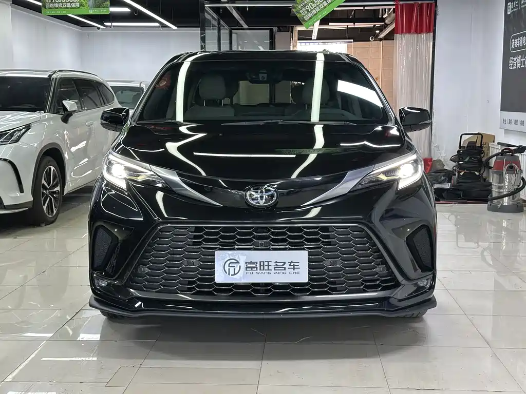 Toyota Granvia 2024 2.5L ULTRA