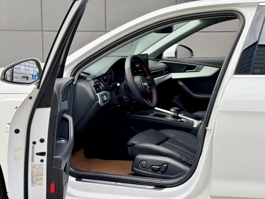 Audi A4L 40 TFSI Fashion Dynamic Type, фото 4