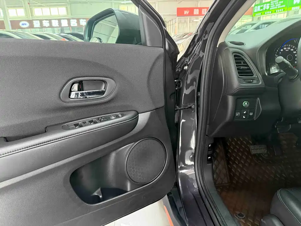 Honda Vezel — миниатюра 9