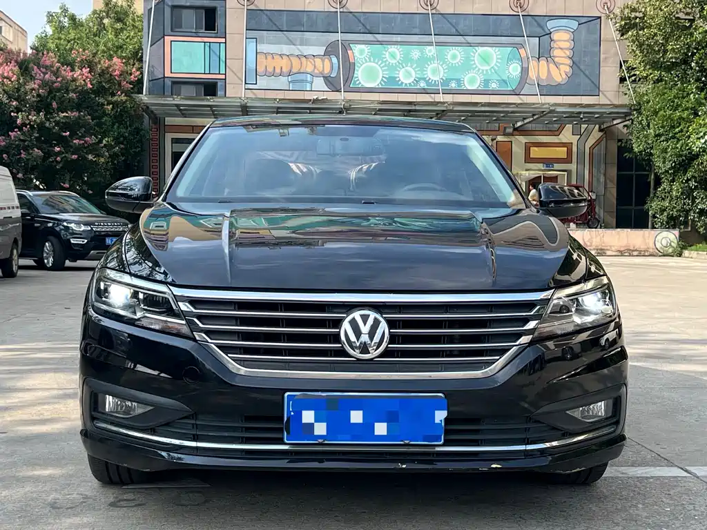 Volkswagen Lavida — миниатюра 2