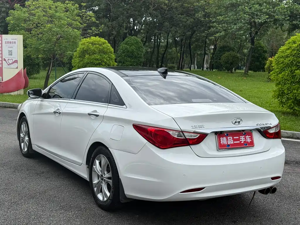 Hyundai Sonata — миниатюра 4
