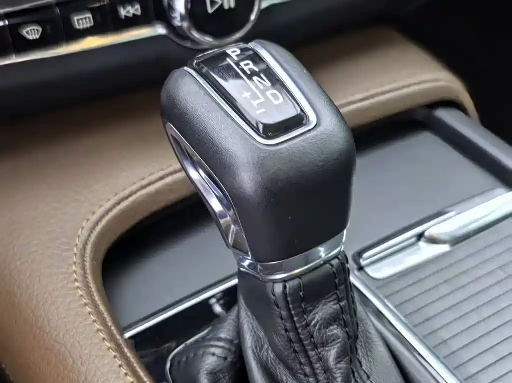 Volvo S90 — миниатюра 22