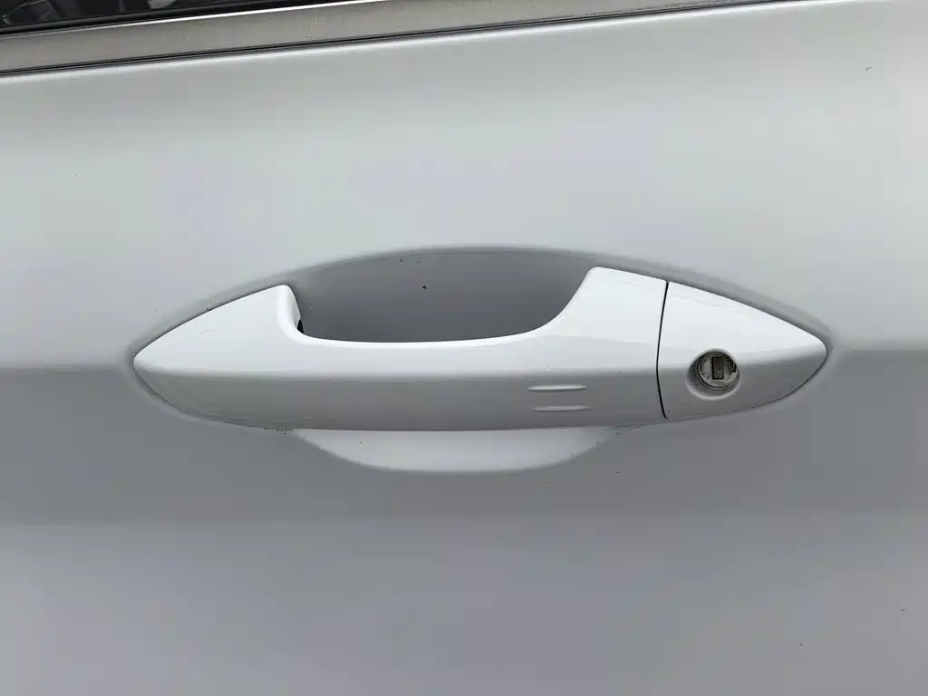 Geely Binyue — миниатюра 18