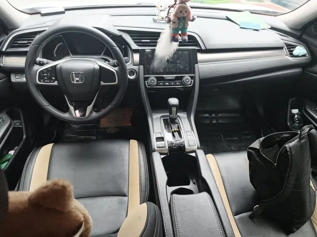 Honda Civic — миниатюра 10