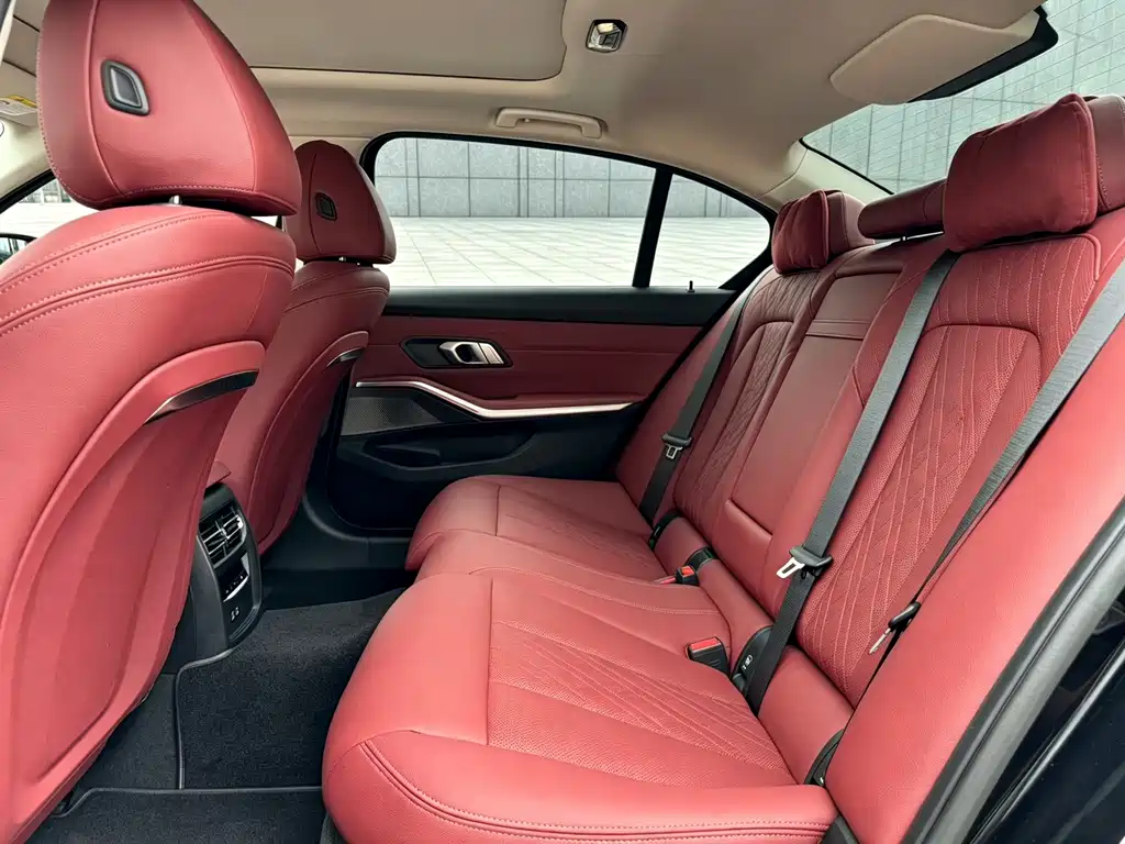 BMW i3 — миниатюра 12
