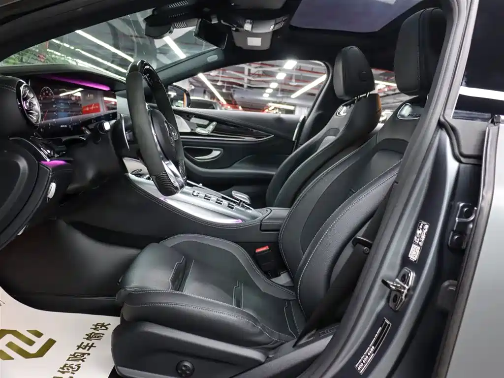 MERCEDES-BENZ AMG GT