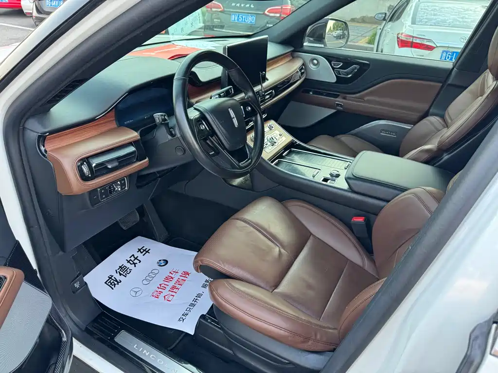 Lincoln Aviator 3.0T V6 4WD Executive Edition, фото 8