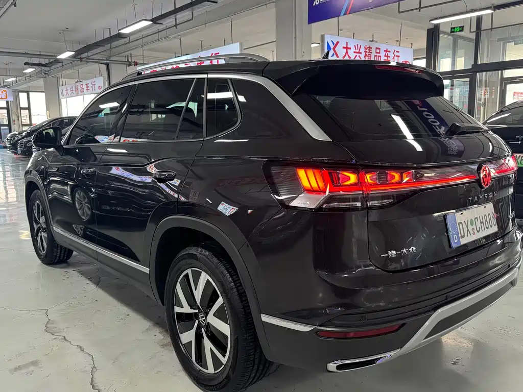 Volkswagen Tayron 2024 300TSI Luxury Plus