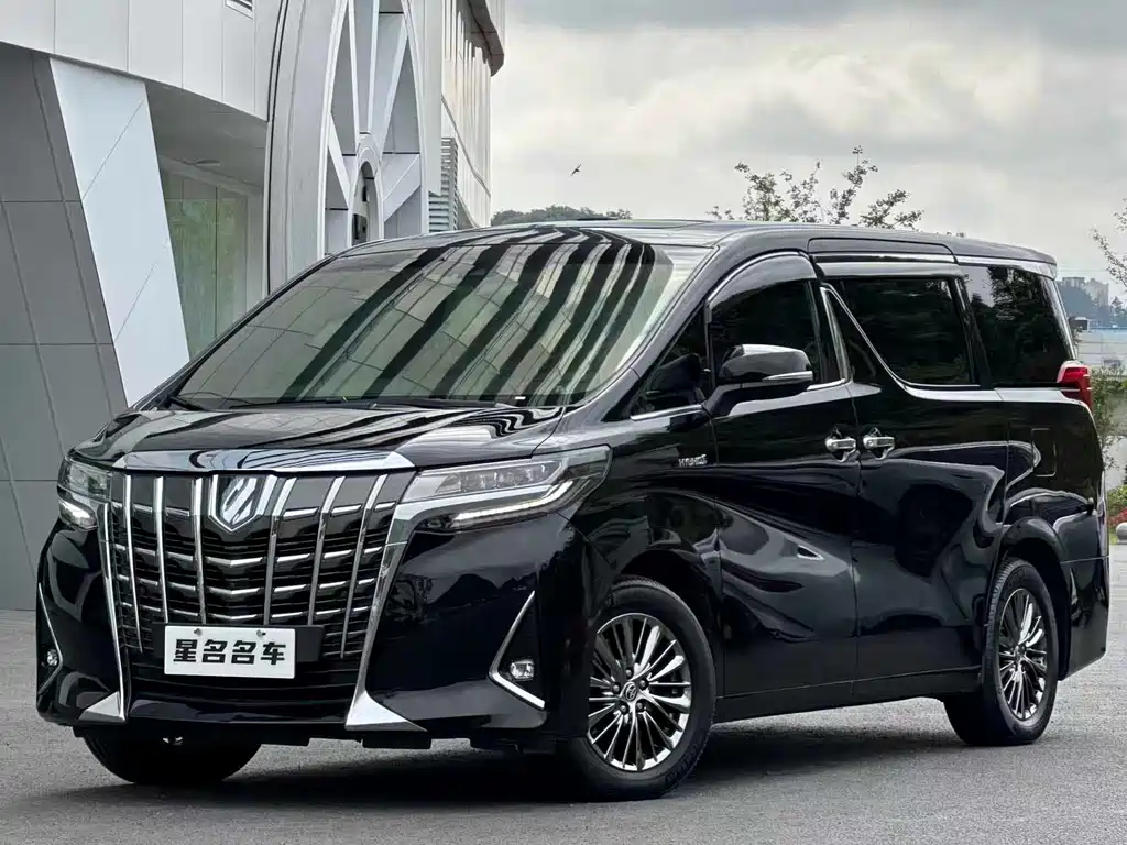 Toyota Alphard 2023