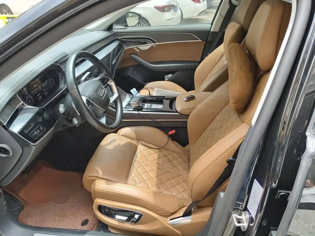 Audi A8 — миниатюра 8
