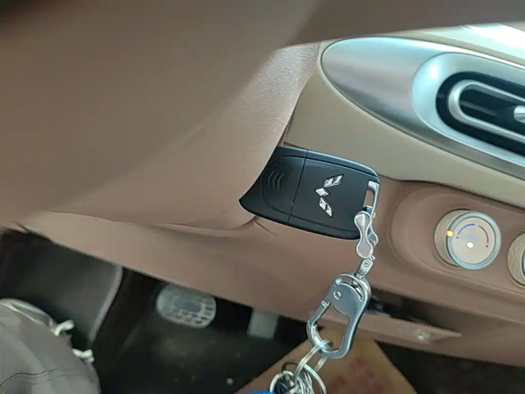 Wuling Mini EV MINIEV 2025