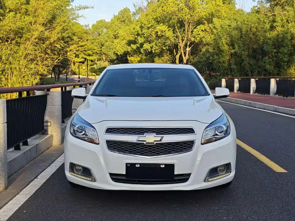Chevrolet Malibu 2014 2.0L AT Luxury