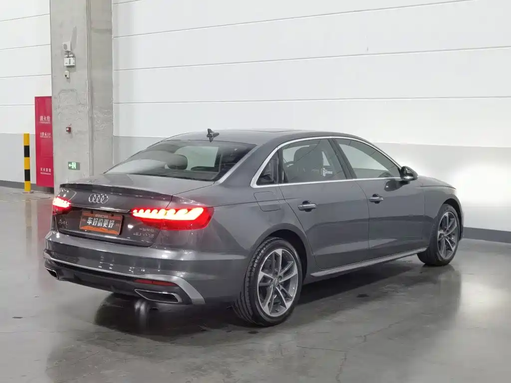 Audi A4L — миниатюра 2