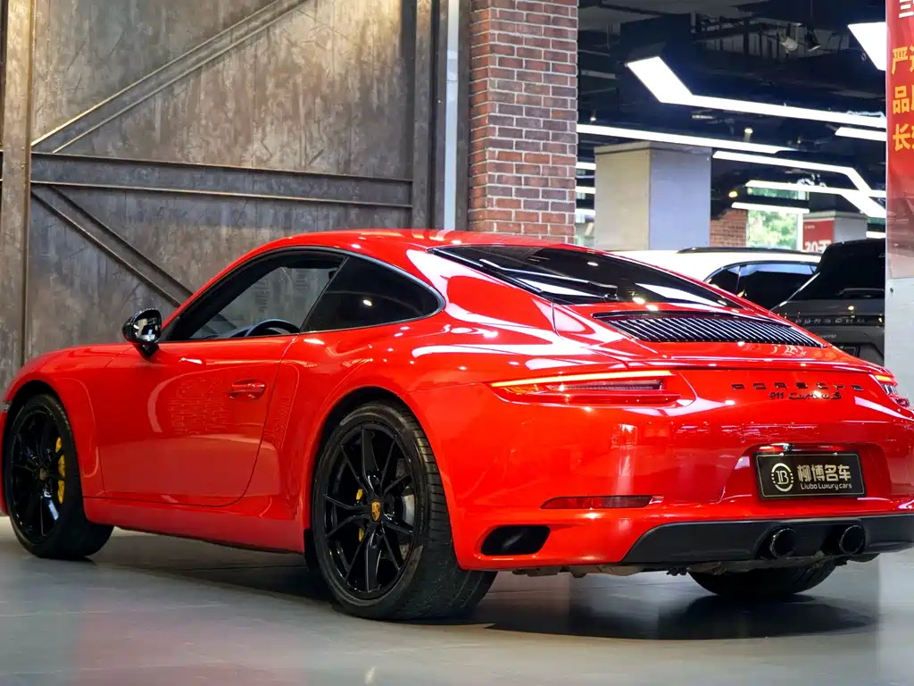 Porsche 911 2018 15