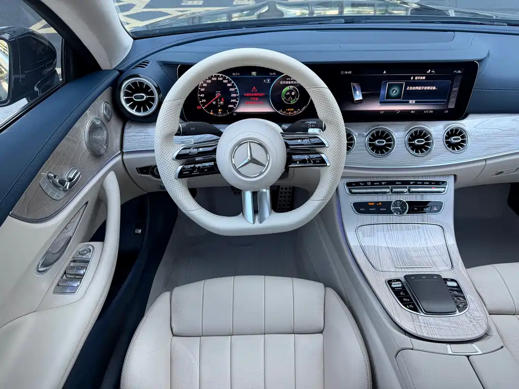 Mercedes-Benz E-Class E 2019 E 200 4MATIC
