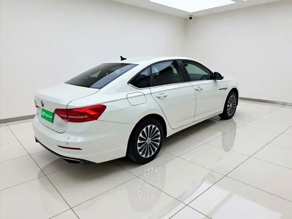 Volkswagen Lavida Pure Electric — миниатюра 6