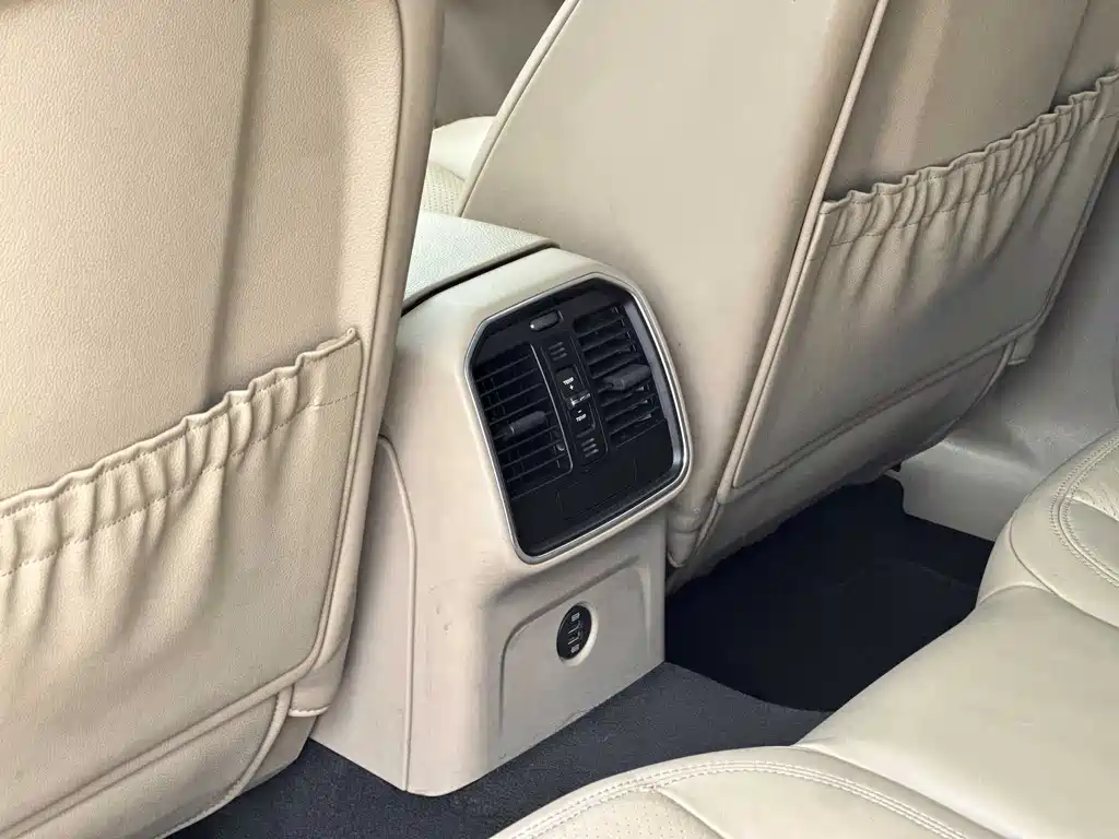 Porsche Macan 2018 Macan 2.0T
