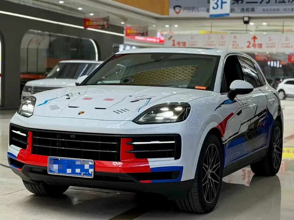 Porsche Cayenne 2024