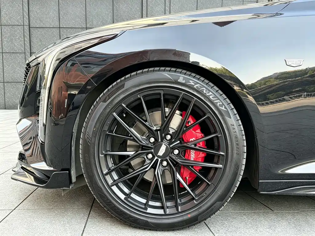 Cadillac CT5 — миниатюра 15