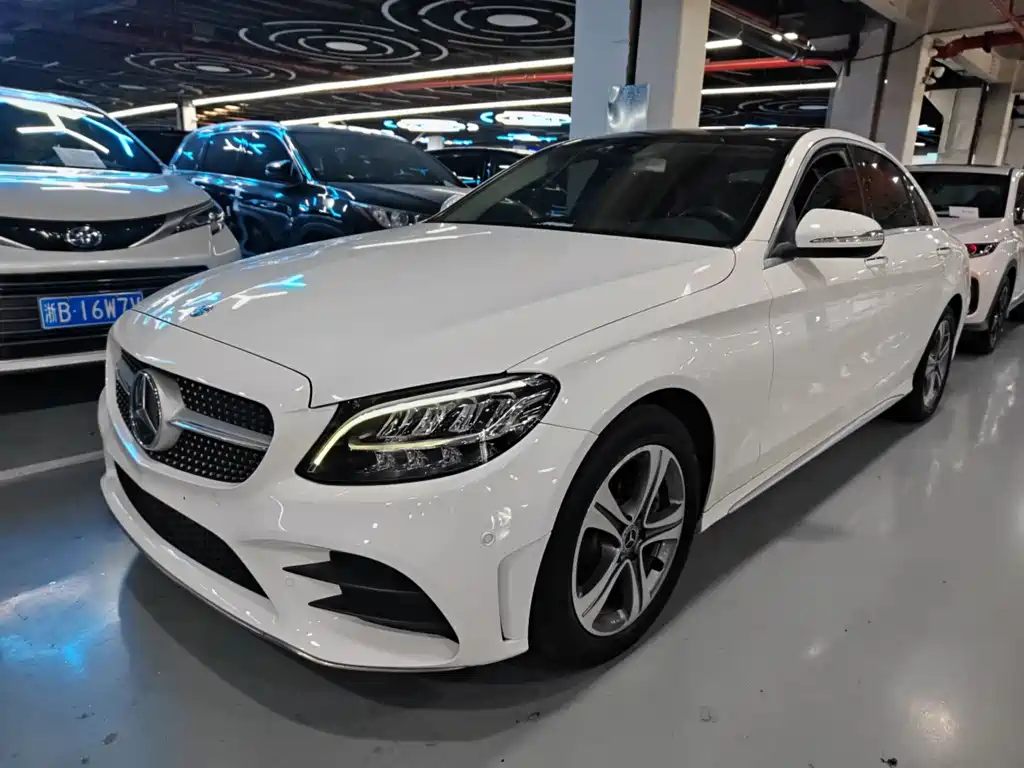 Mercedes-Benz C-Class 2019