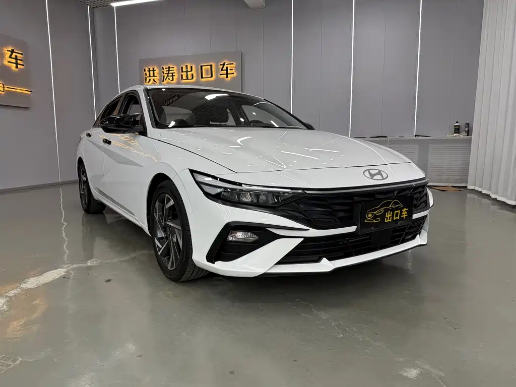 Hyundai Elantra — миниатюра 3